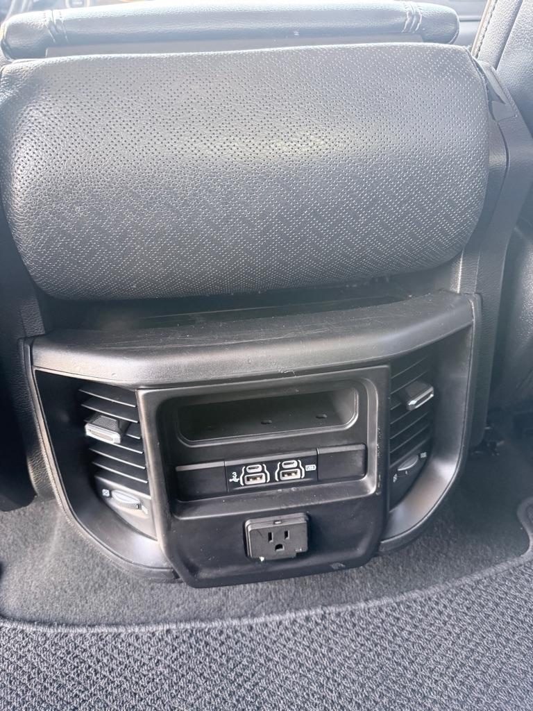 RAM 1500 Laramie 2019