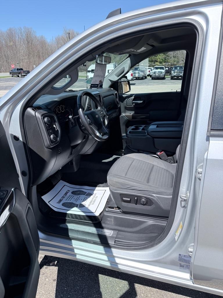Chevrolet Silverado 1500  2021