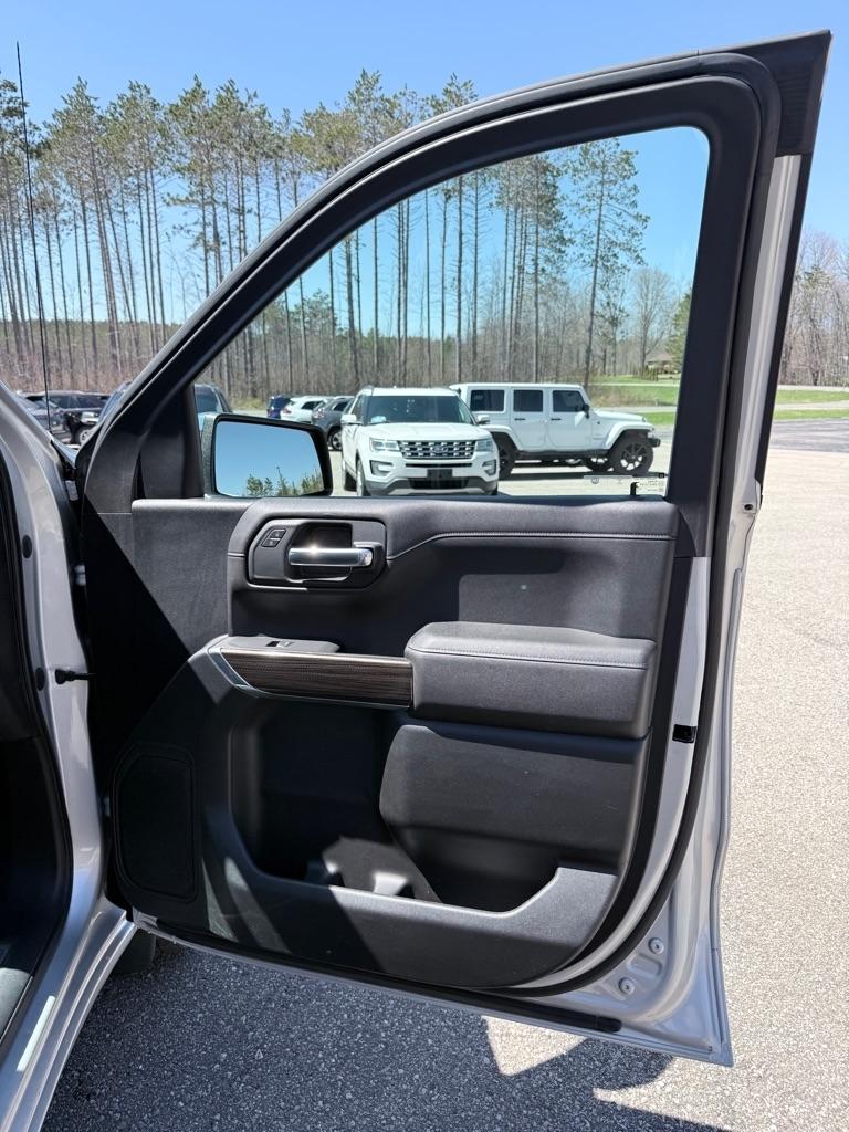 Chevrolet Silverado 1500  2021