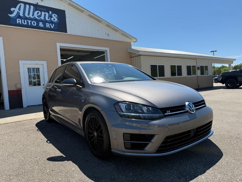 Volkswagen Golf R  2016