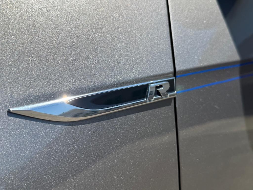 Volkswagen Golf R  2016