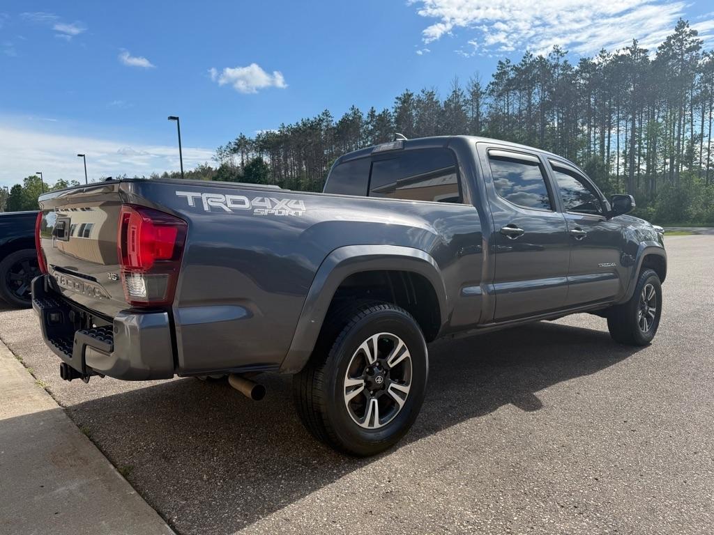 Toyota Tacoma  2018