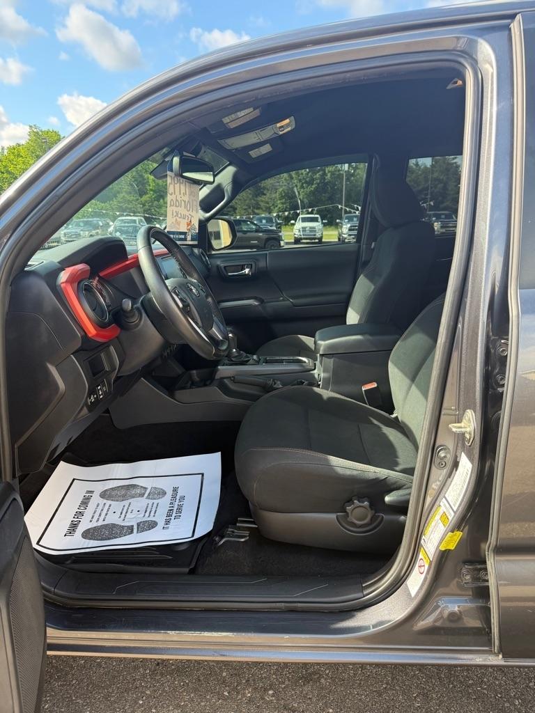 Toyota Tacoma  2018