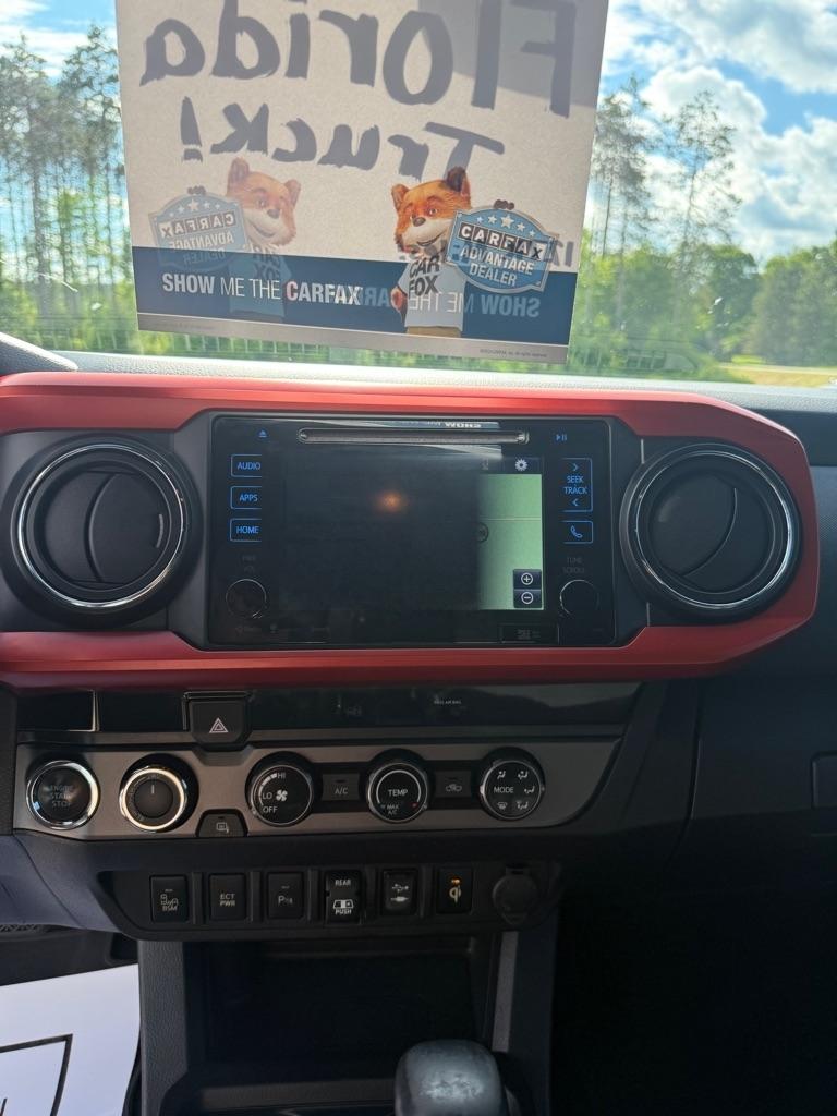 Toyota Tacoma  2018