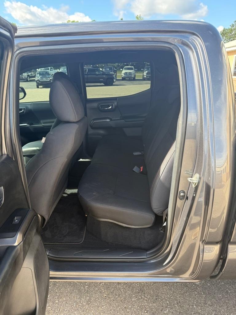 Toyota Tacoma  2018