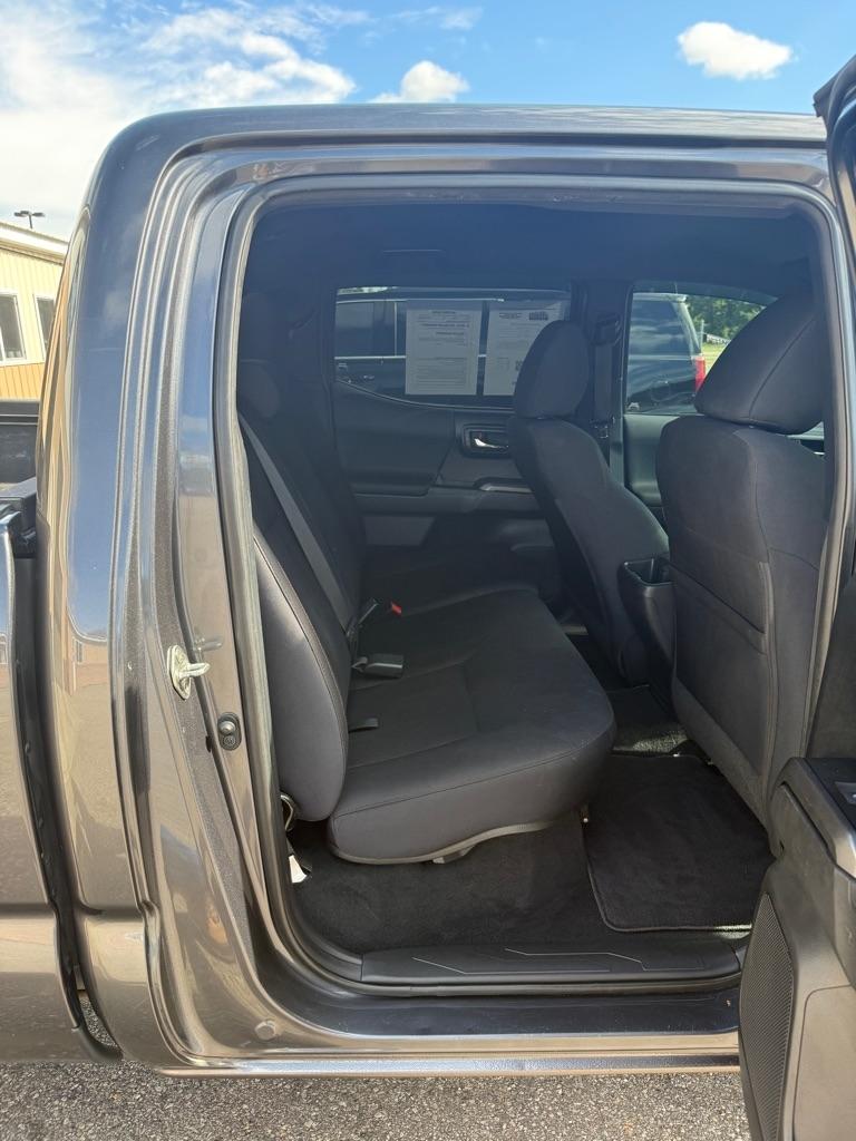 Toyota Tacoma  2018