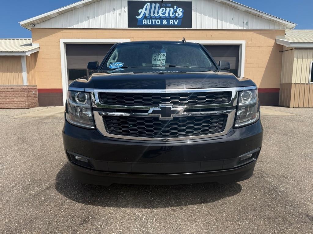 Chevrolet Suburban  2019