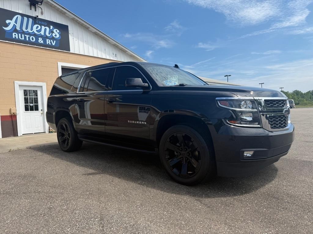 Chevrolet Suburban  2019