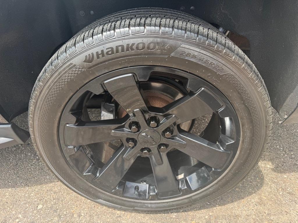 Chevrolet Suburban  2019