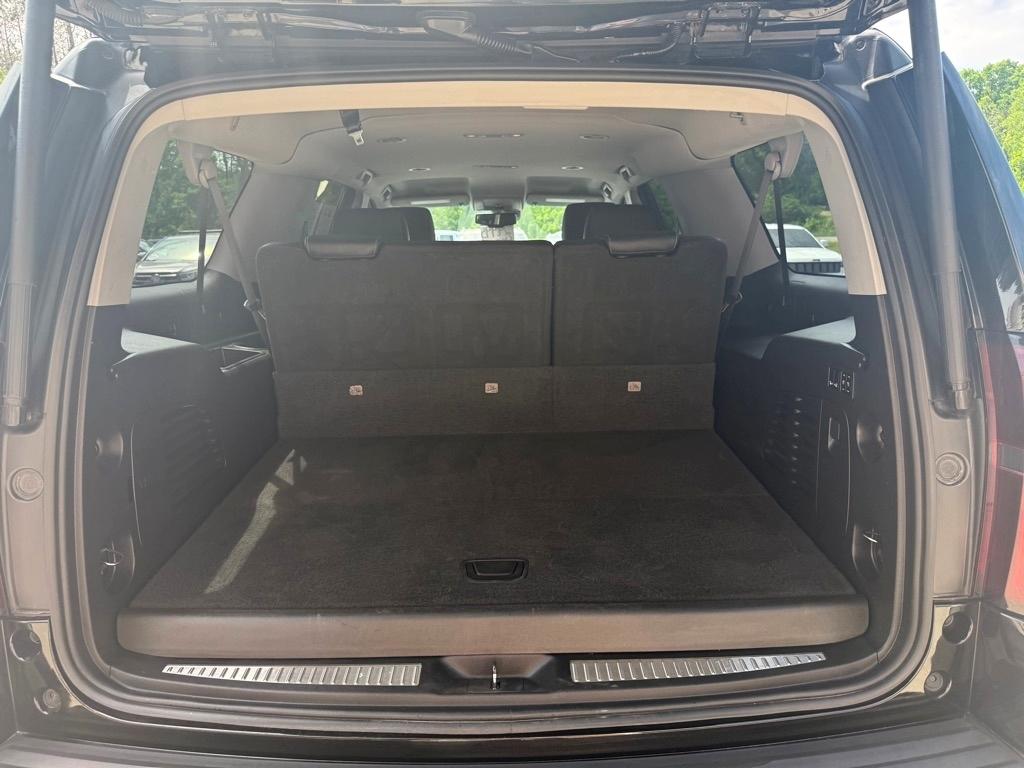 Chevrolet Suburban  2019