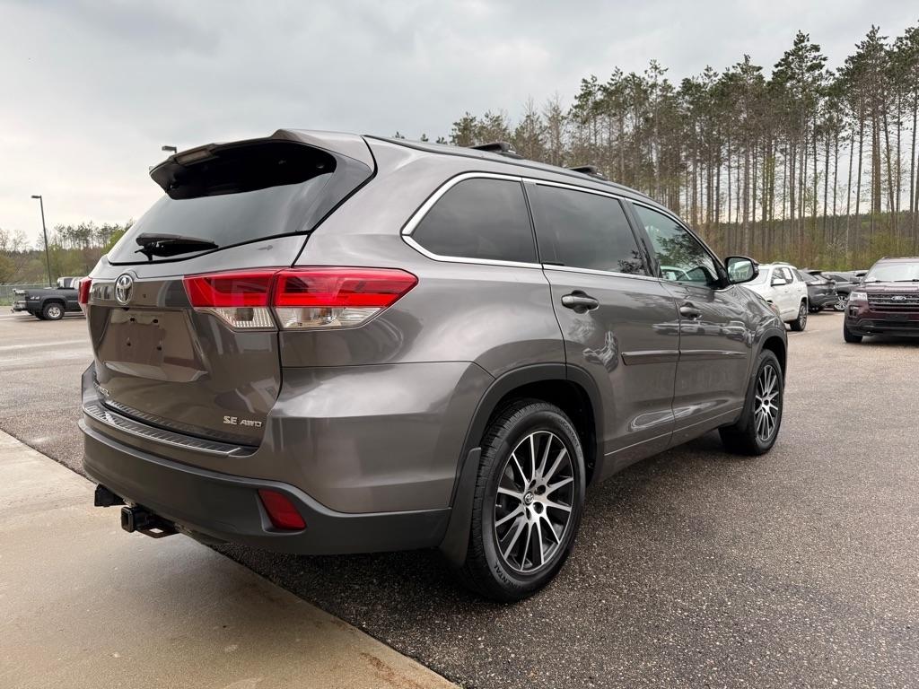 Toyota Highlander  2017