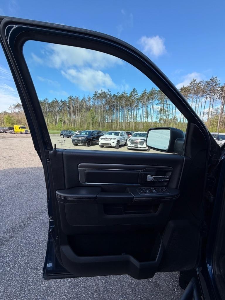 RAM 1500 Classic  2021