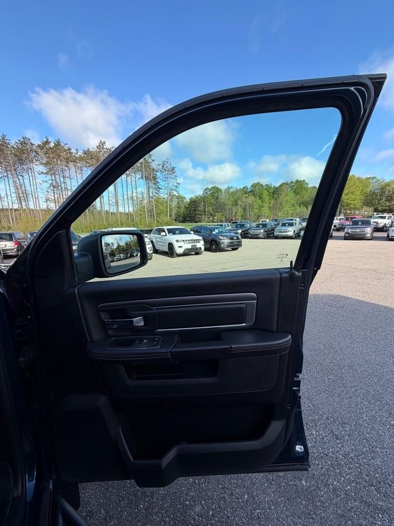 RAM 1500 Classic  2021