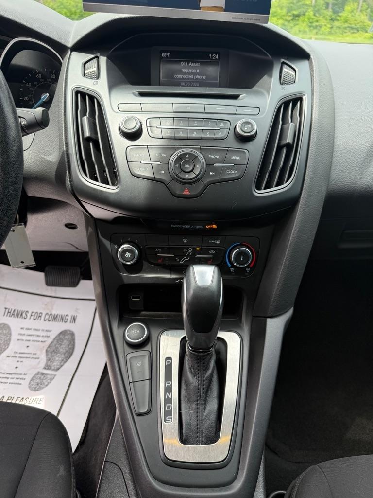 Ford Focus  2015