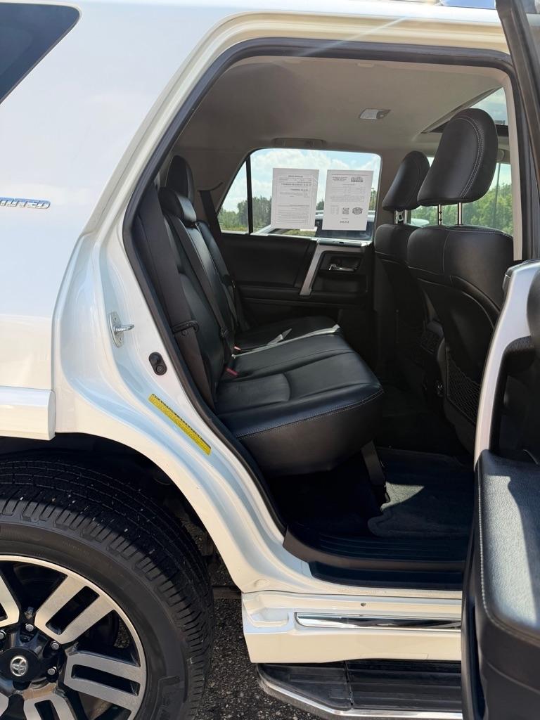 Toyota 4Runner  2016