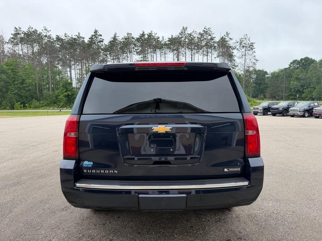 Chevrolet Suburban Premier 2017