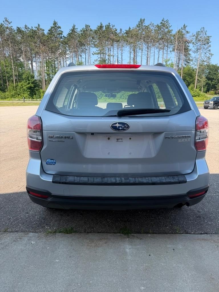 Subaru Forester  2016