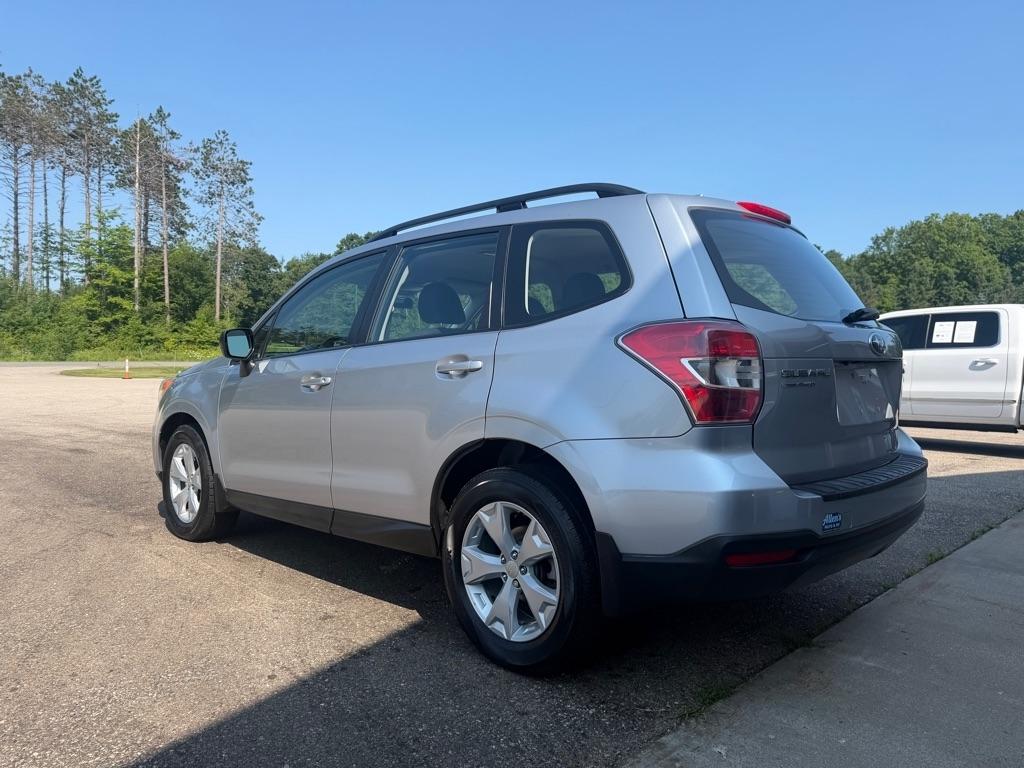 Subaru Forester  2016