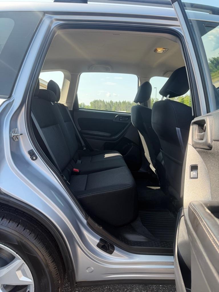 Subaru Forester  2016