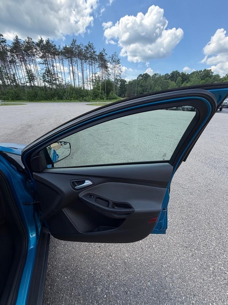 Ford Focus  2013