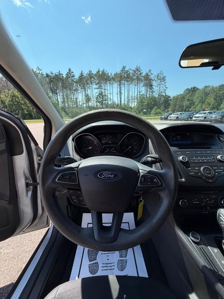Ford Focus  2015