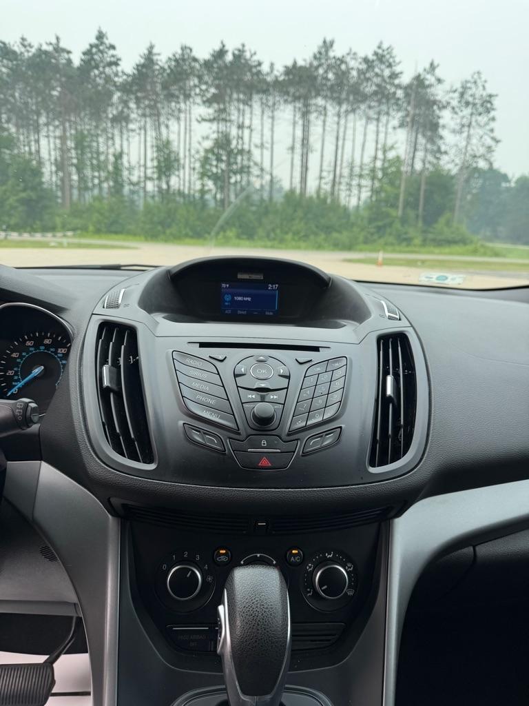 Ford Escape  2014