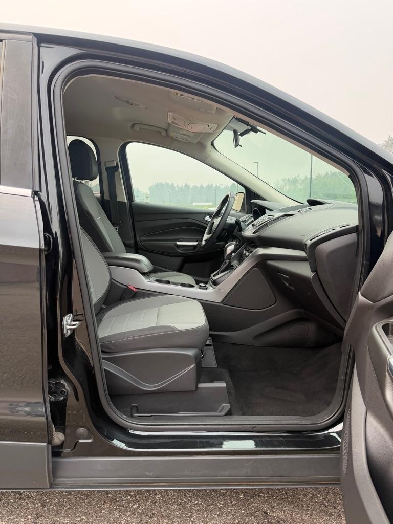 Ford Escape  2014