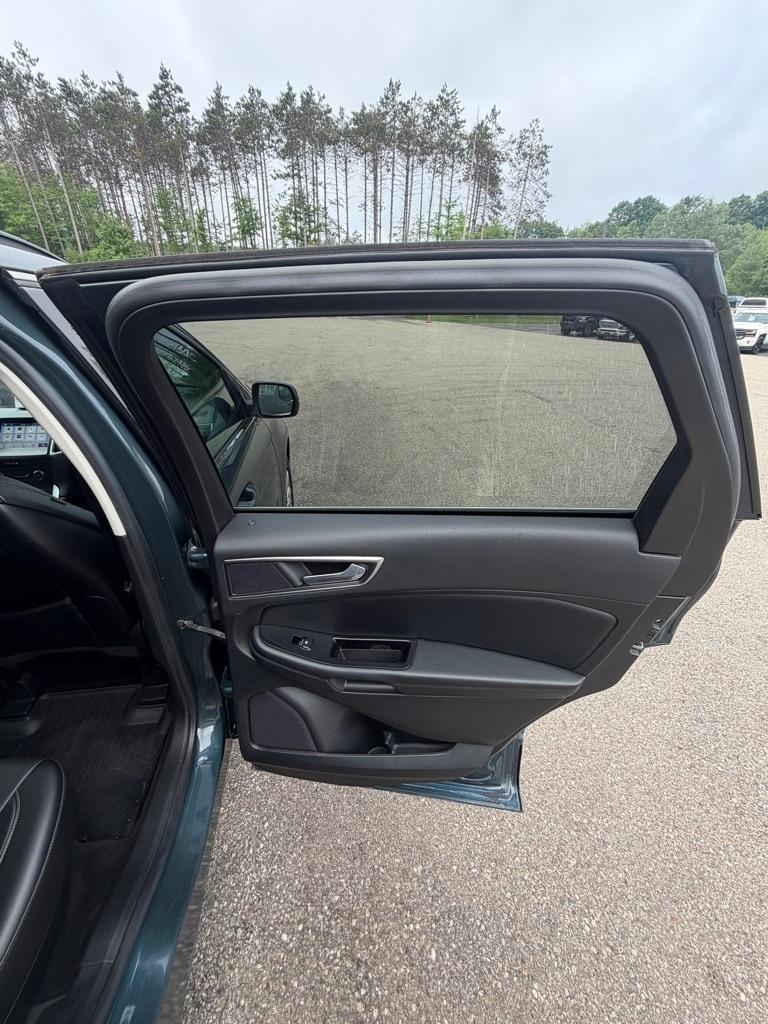 Ford Edge  2016