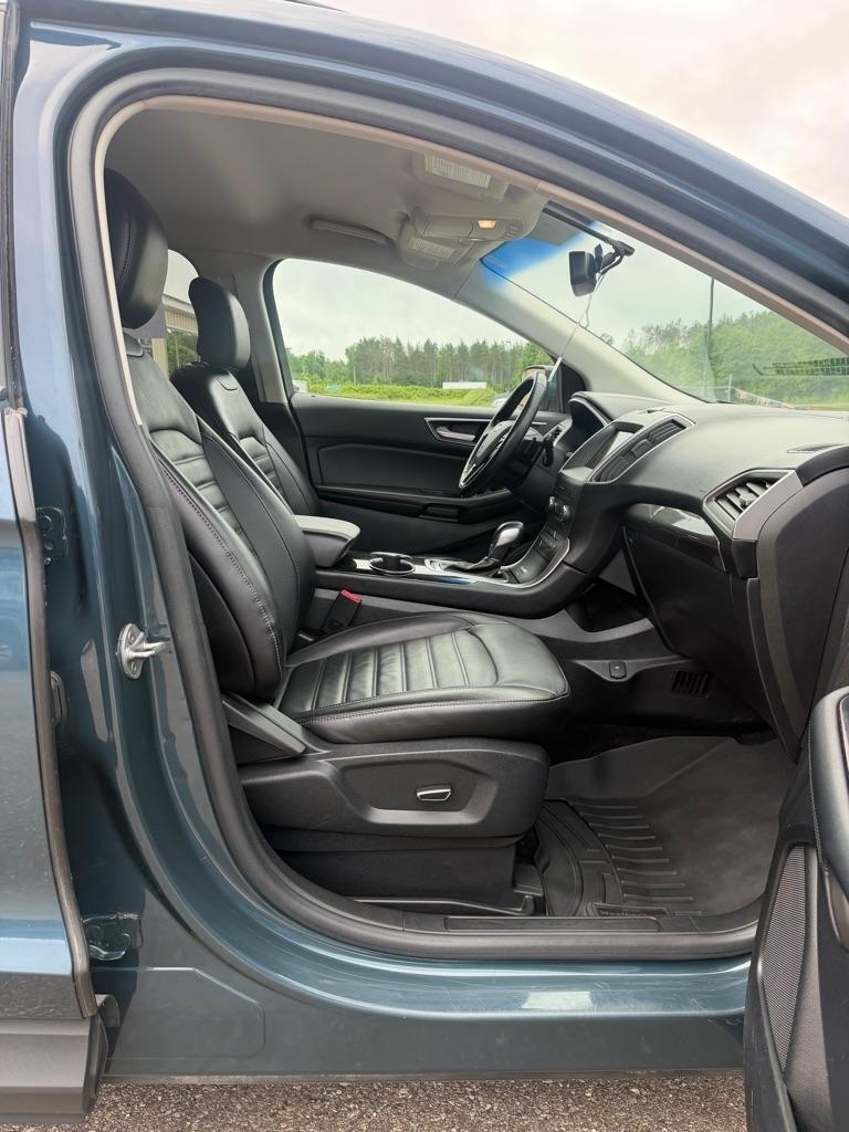 Ford Edge  2016