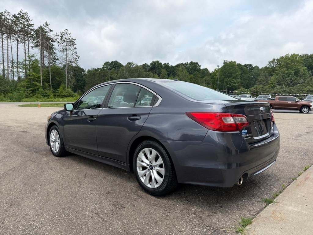 Subaru Legacy  2015