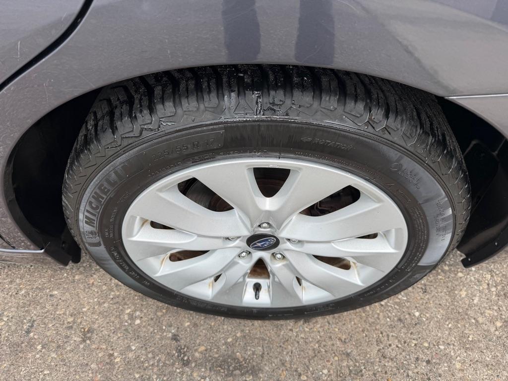 Subaru Legacy  2015