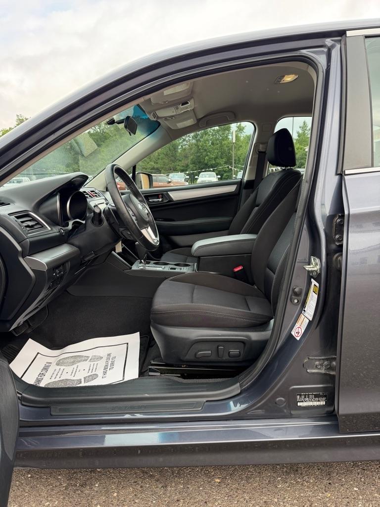 Subaru Legacy  2015
