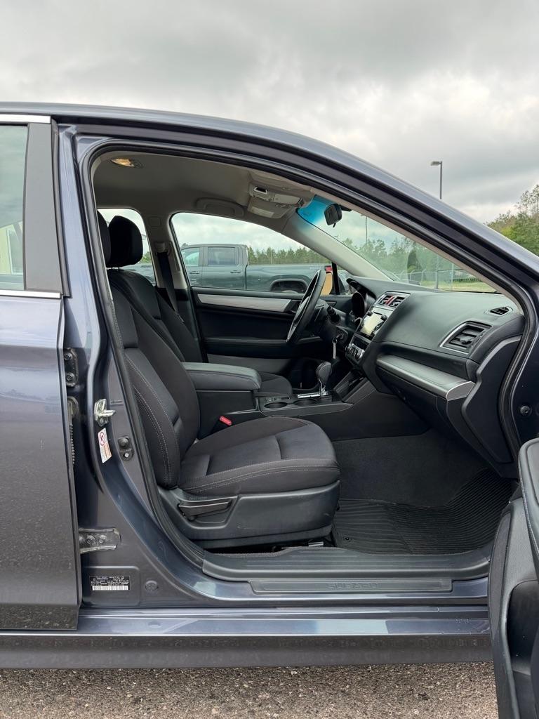 Subaru Legacy  2015