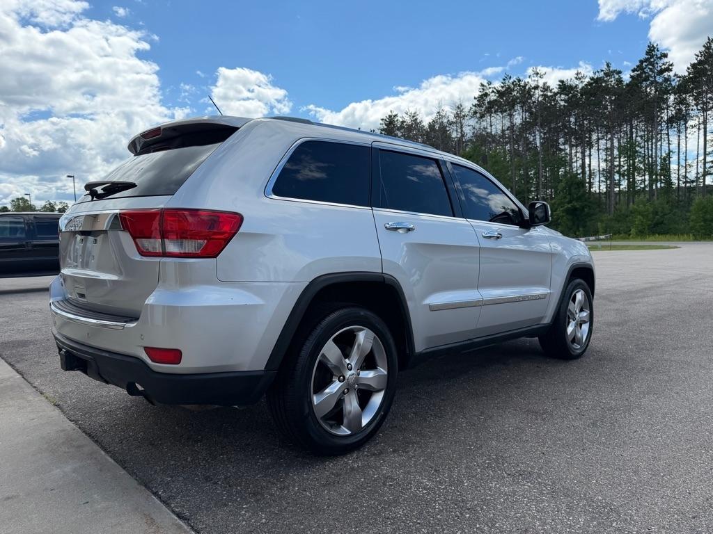 Jeep Grand Cherokee  2011
