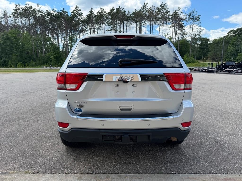 Jeep Grand Cherokee  2011