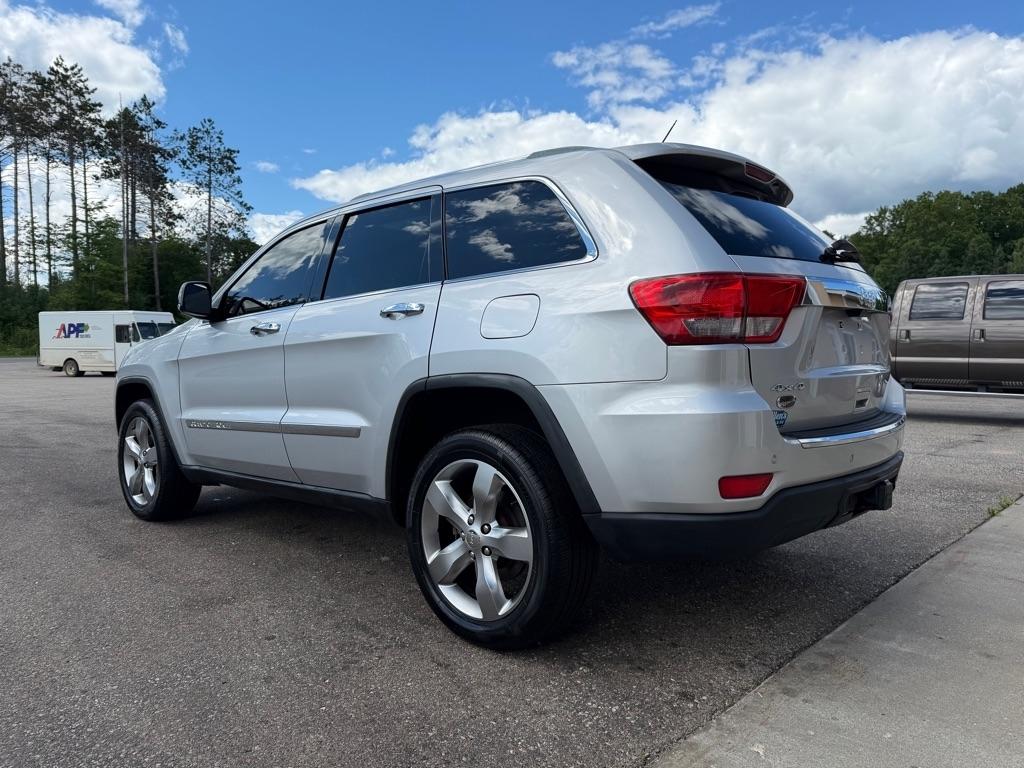 Jeep Grand Cherokee  2011
