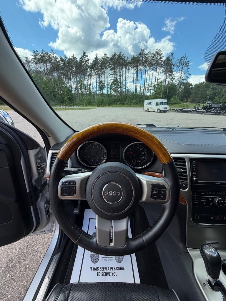 Jeep Grand Cherokee  2011