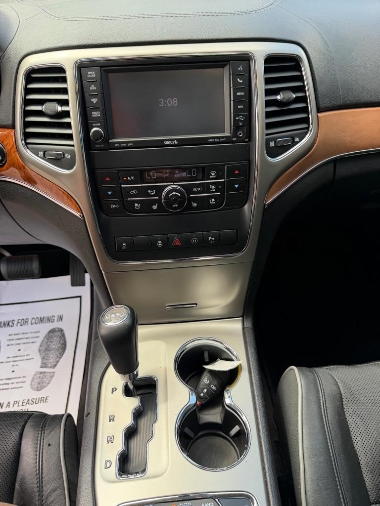 Jeep Grand Cherokee  2011