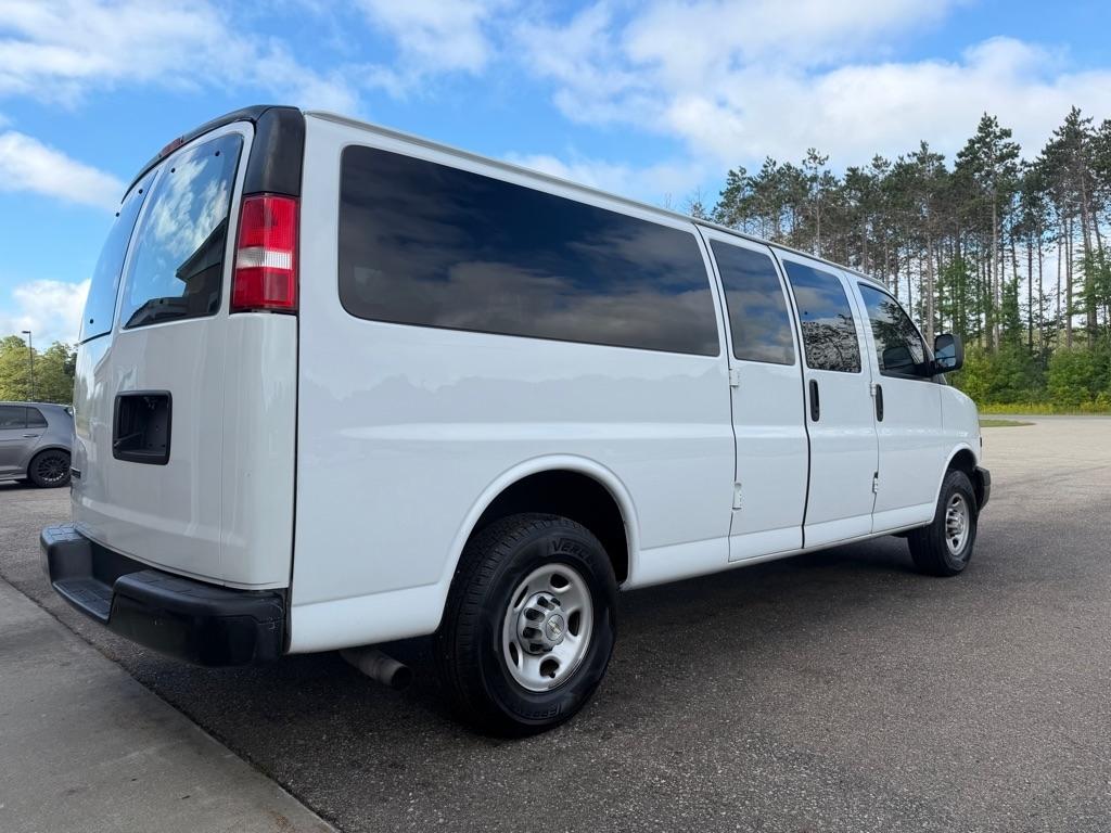 Chevrolet Express  2023