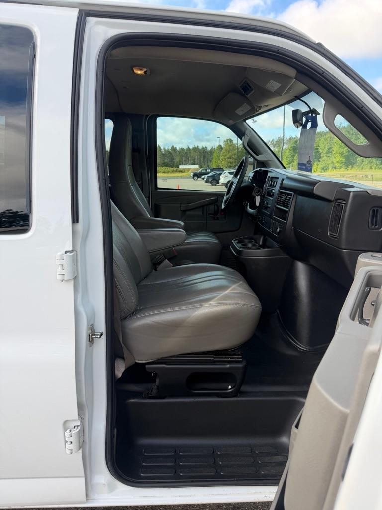 Chevrolet Express  2023
