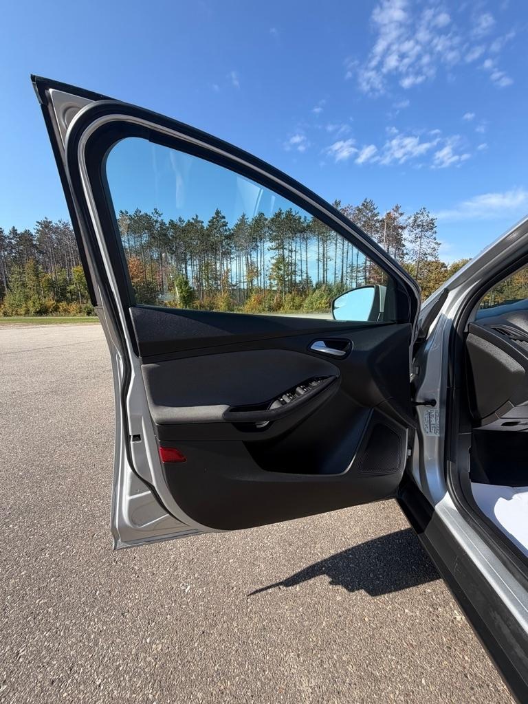 Ford Focus  2014