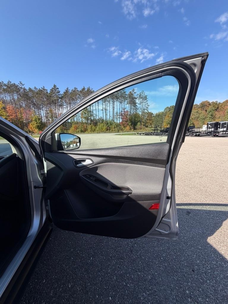 Ford Focus  2014