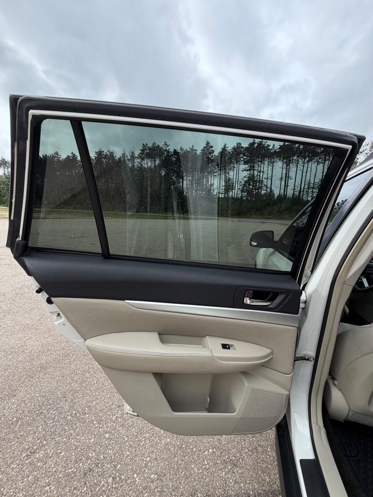 Subaru Outback  2013