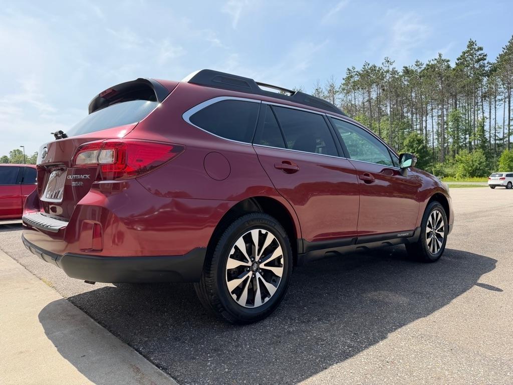 Subaru Outback  2015