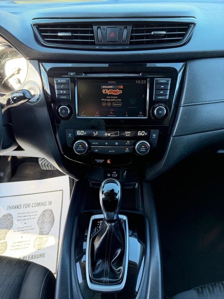 Nissan Rogue  2019