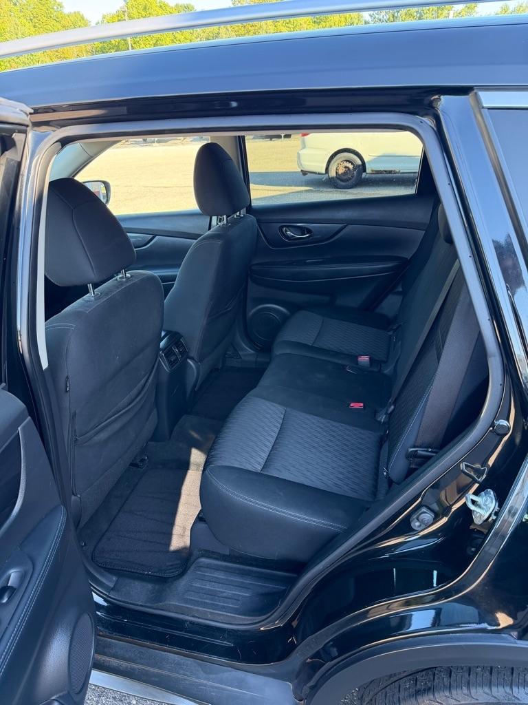 Nissan Rogue  2019