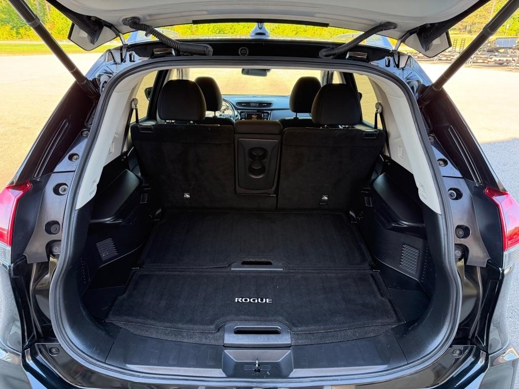 Nissan Rogue  2019