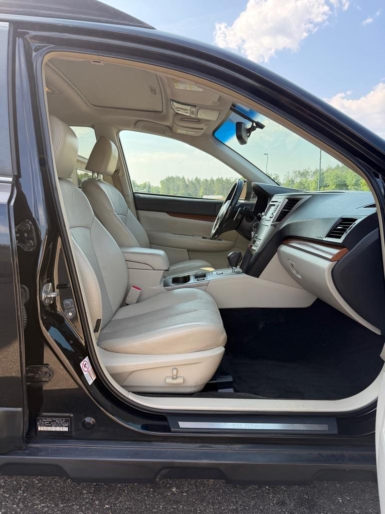Subaru Outback  2013