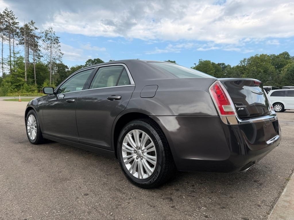 Chrysler 300  2013