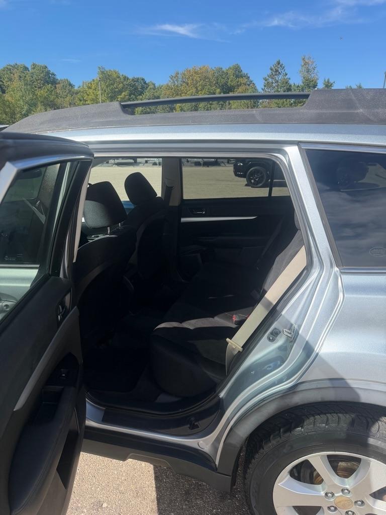 Subaru Outback 2.5i Premium 2014